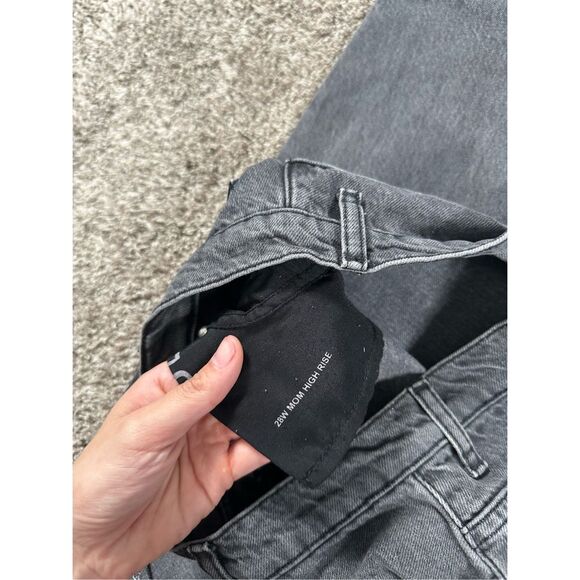 BDG Urban Outfitters Mom Jeans High Rise Distressed Ripped Gray Women’s Size 28 - Picture 5 of 14